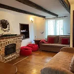 Mila - Total - Catered Chalet