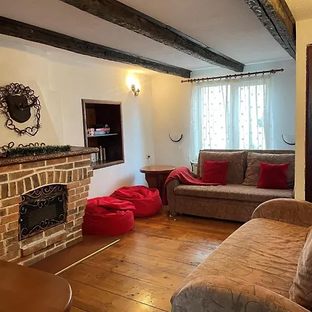 Mila - Total - Fully Catered Chalet