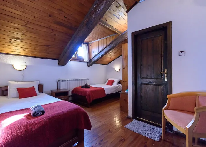 Mila - Total - Fully Catered Chalet *