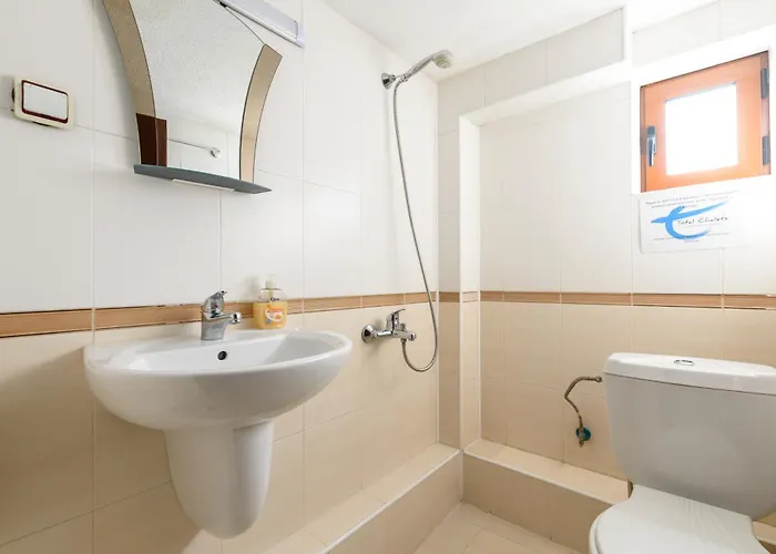 Mila - Total - Fully Catered Chalet