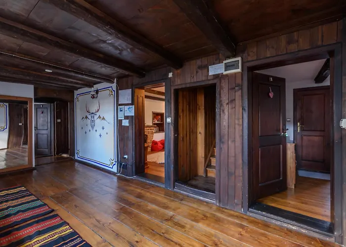 Mila - Total - Fully Catered Chalet *